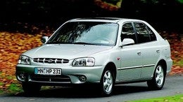 HYUNDAI Accent 1.3i GL 12v