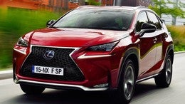 LEXUS NX 300h Luxury 4WD