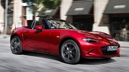MAZDA MX-5 RF 2.0 Skyactiv-G i-Stop & i-Eloop Dark Red Edition