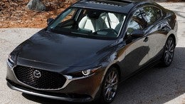 MAZDA Mazda3 Sedán 2.0 Skyactiv-G Zenith Safety Black 90kW