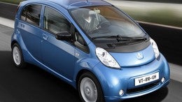 PEUGEOT iOn