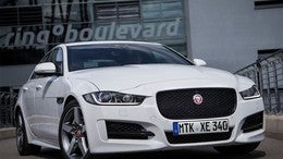 JAGUAR XE 2.0 I4 R-Dyn HSE AWD Aut. 300