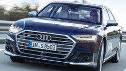 AUDI A8 S8 TFSI quattro Tiptronic