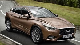 INFINITI Q30 1.6tc Premium 7DCT 156