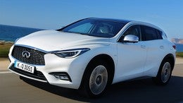 INFINITI Q30 1.6tc Premium 7DCT 156