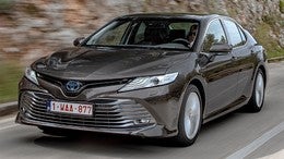 TOYOTA Camry Híbrido Business Aut.