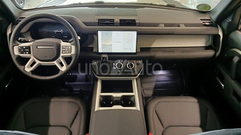 Defender 110 3.0D l6 MHEV S AWD Aut. 250