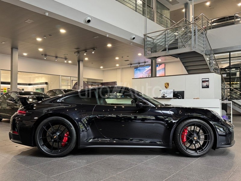 911 Carrera 4 GTS