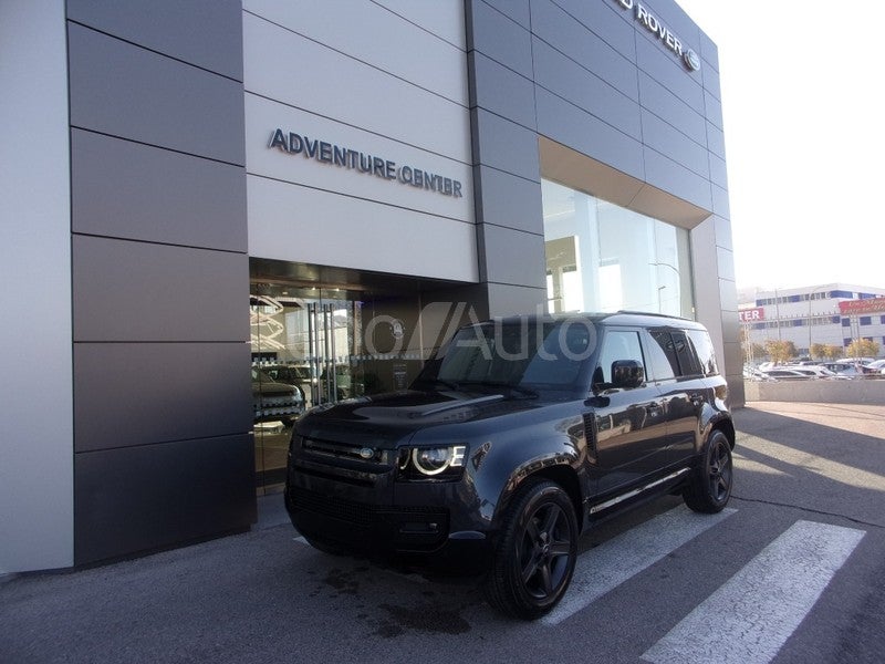Defender 110 3.0D l6 MHEV X-Dynamic SE AWD Aut. 250