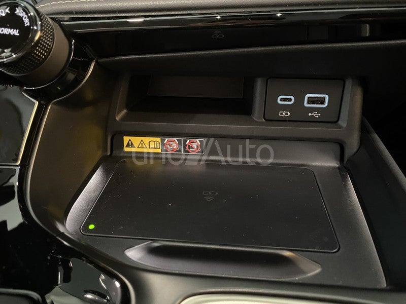 NX 450h+ Premium+ 4WD