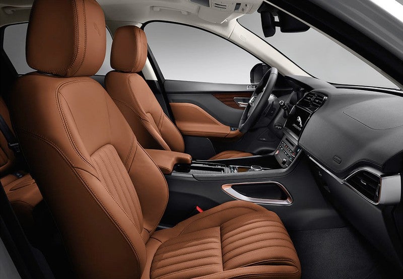 F-Pace 2.0i4D Portfolio RWD 163