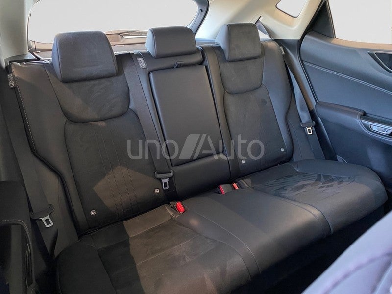 NX 350h Premium 2WD