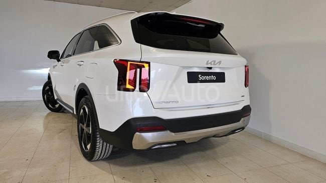 Sorento 1.6 T-GDi HEV Emotion 4x2