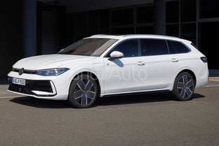 VOLKSWAGEN Passat 1.5 eTSI DSG7 110kW