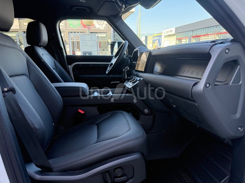Defender 110 3.0D l6 MHEV X-Dynamic SE AWD Aut. 250