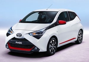 TOYOTA Aygo 70 x-play