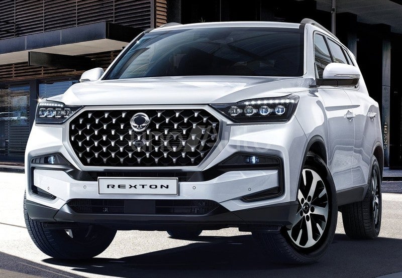 Rexton D22 DTR Pro 4x4 Aut. 5p