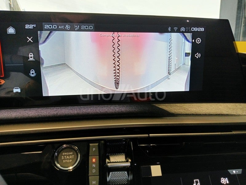 3008 Hybrid Allure Exclusive eDCS6 145