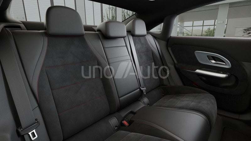 CLA CLA 180 con tecnología híbrida