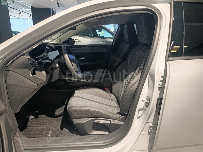 308 Allure Eléctrico 156 115Kw