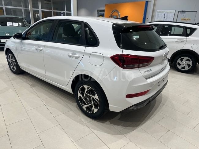 5p TGDI 1.0 100CV 48V KLASS