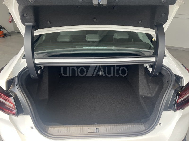 C4 X Hybrid Business Edition eDSC6 145