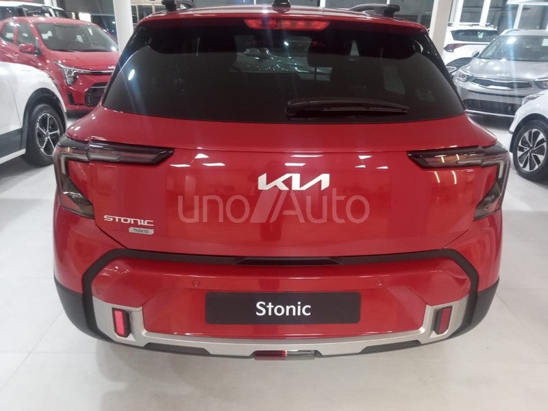 Stonic 1.0 T-GDi MHEV Concept 100