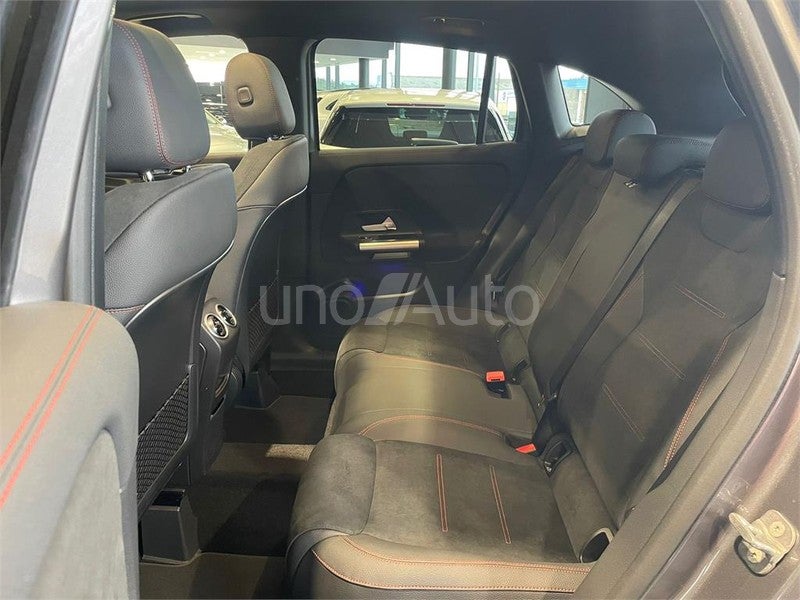 CLASE GLA 250 e con tecnología híbrida EQ