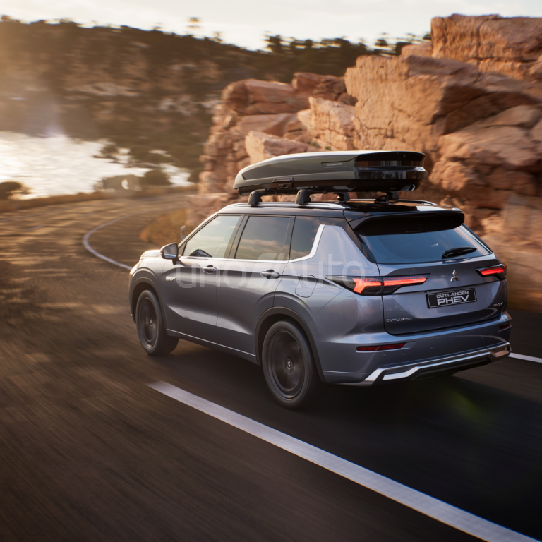 Outlander PHEV Motion 4WD