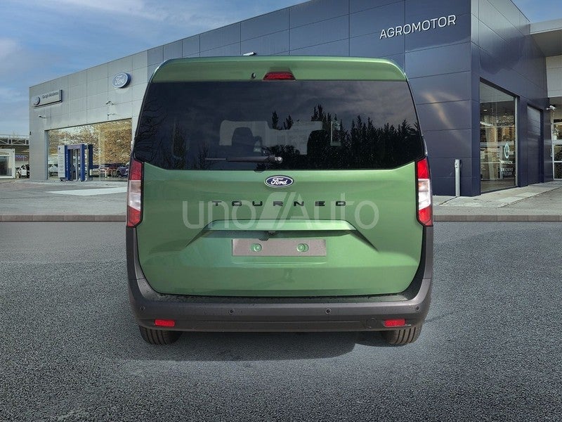 Tourneo Courier 1.0 Ecoboost Titanium