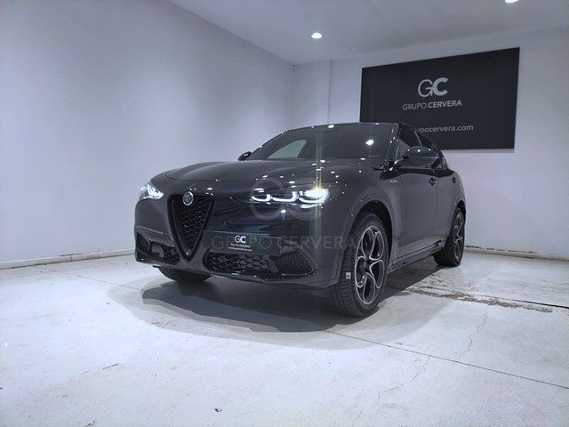 Stelvio 2.2 Veloce Q4 210 Aut.