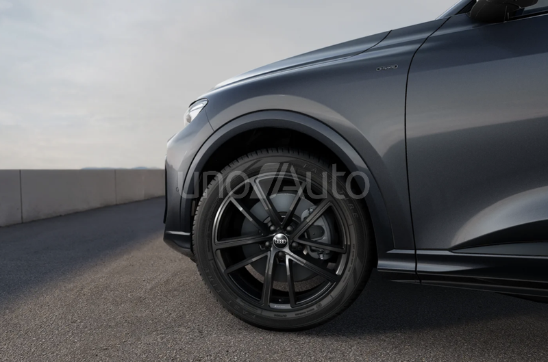 Q5 e-hybrid Black line quattro S tronic 220kW