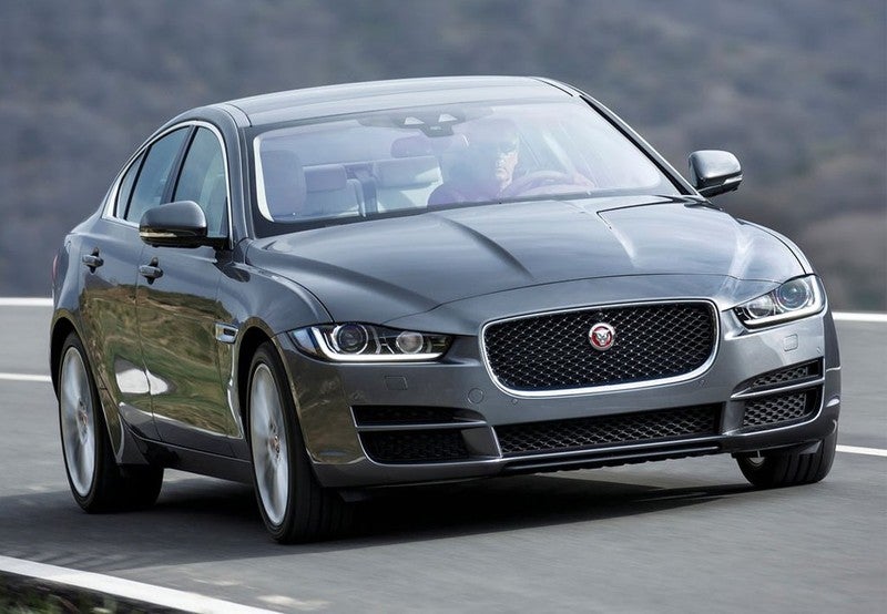 XE 2.0 I4 Pure Aut. 250