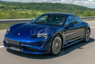 PORSCHE Taycan Turbo Sport Turismo