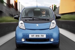 PEUGEOT iOn