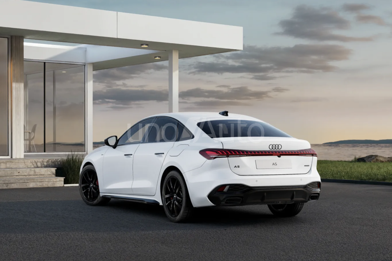 A5 e-hybrid Black line quattro S tronic 220kW