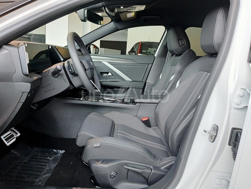 Astra 1.2T XHT Hybrid eDCT6 S/S GS 136