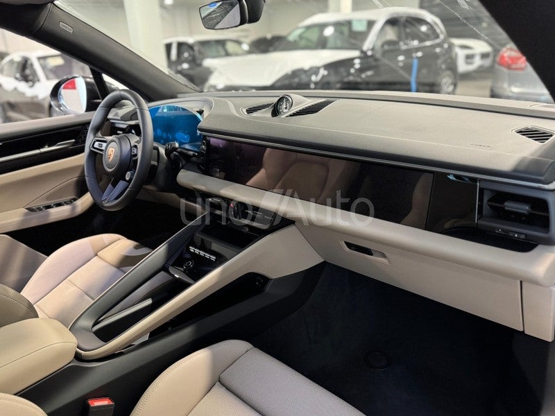 Macan 4