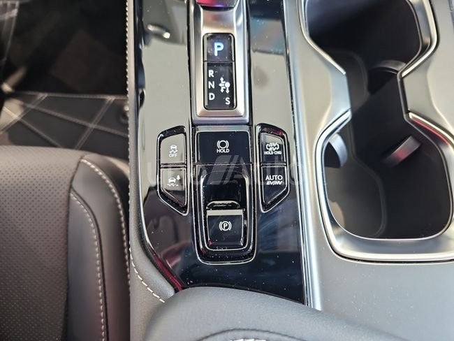 NX 450h+ Premium+ 4WD