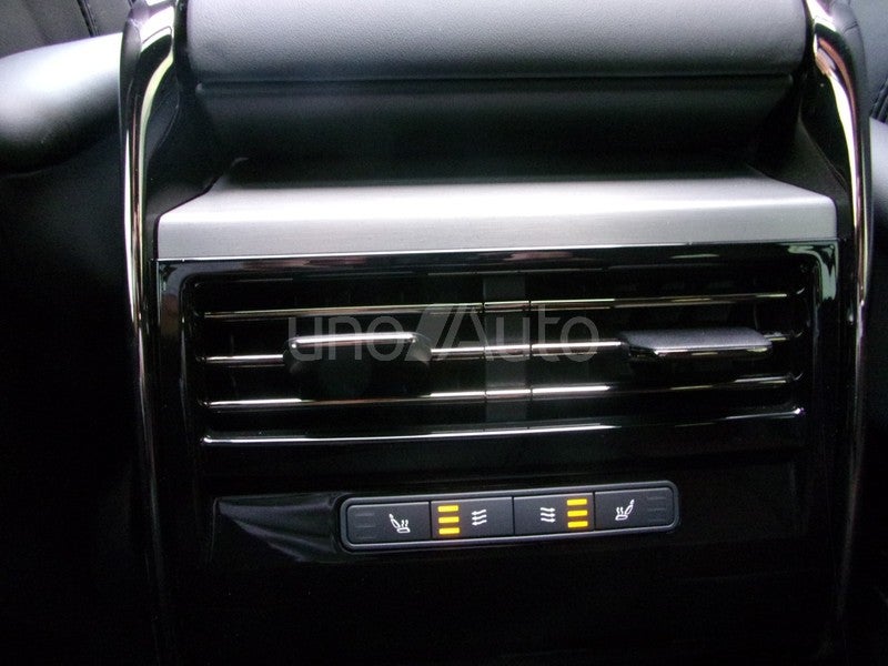 Range Rover Sport 3.0D TD6 MHEV Dynamic SE 300