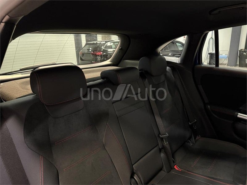 CLASE GLA 200 D