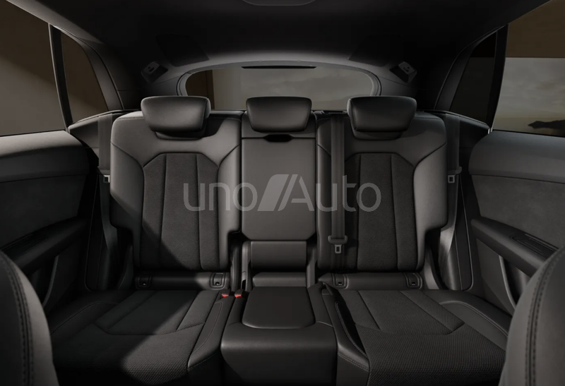 Q8 60 TFSIe Black line quattro tiptronic