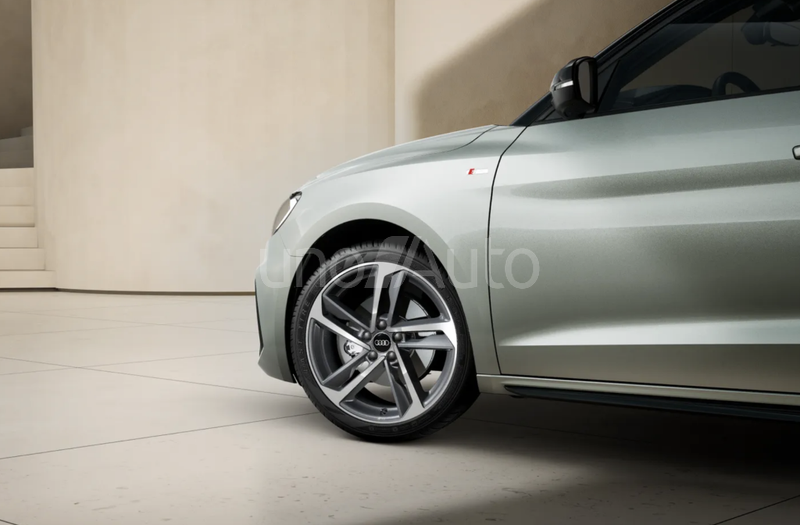 A1 Sportback 30 TFSI Adrenalin Black Edition S tronic