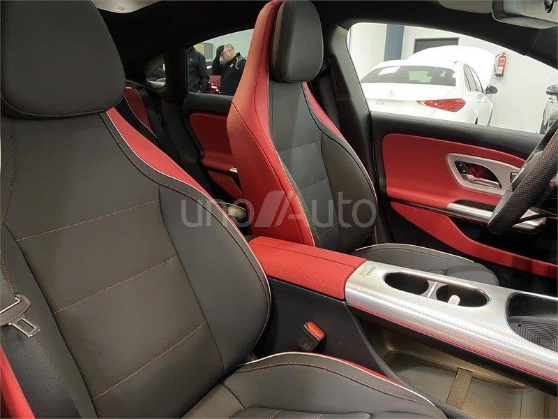 CLASE CLA 180 con tecnología híbrida