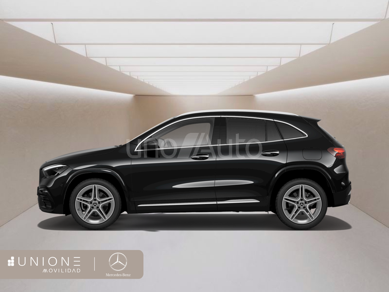 GLA 250 e con tecnología híbrida EQ