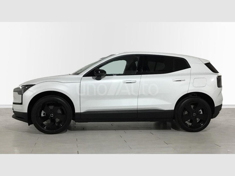 EX30 P5 Electric Plus Black Edition RWD
