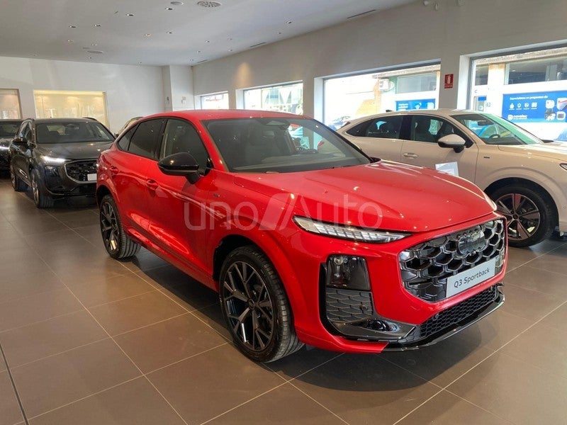 Q3 Sportback e-hybrid Black line S tronic 200kW