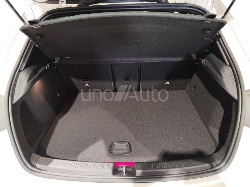 CLASE A 250 e con tecnología híbrida EQ