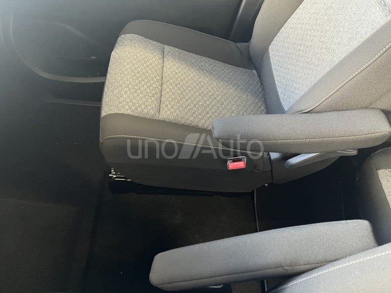 SpaceTourer BlueHDI M Plus EAT8 180