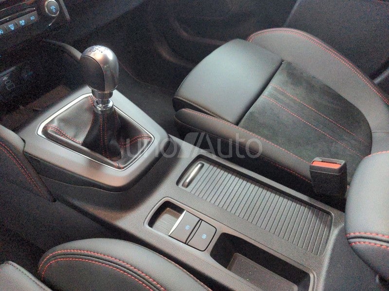 2.5 Duratec PHEV 242cv Auto ST-Line